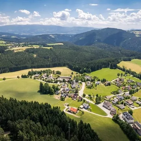 Zum Kramer Hotell 3*