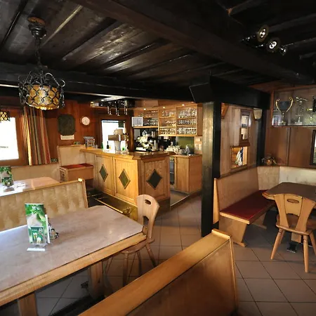 Hotel Gasthof Zum Kramer 3*